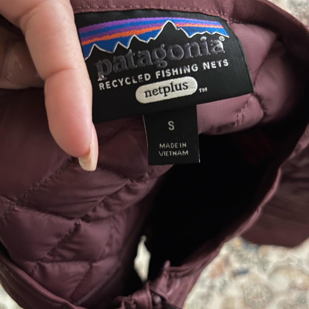 Patagonia Alplight Down Dark Ruby Zip Pullover Nw… - image 8